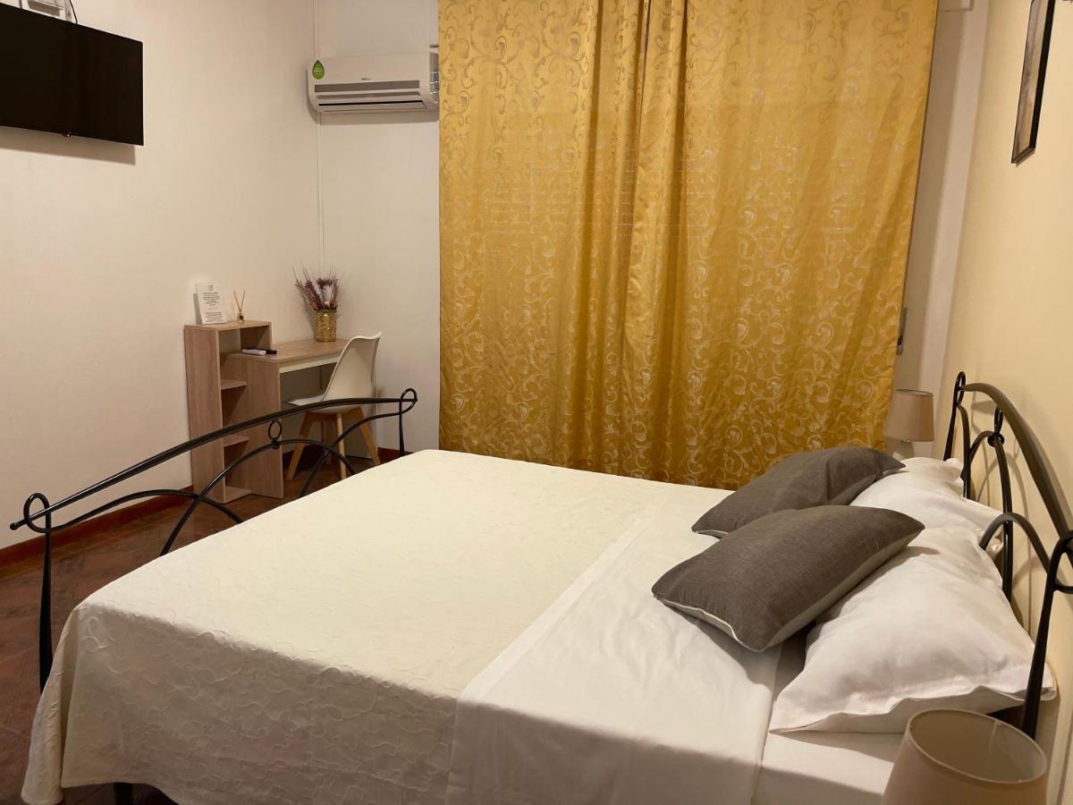 Mura Guest Room Terralba Bagian luar foto